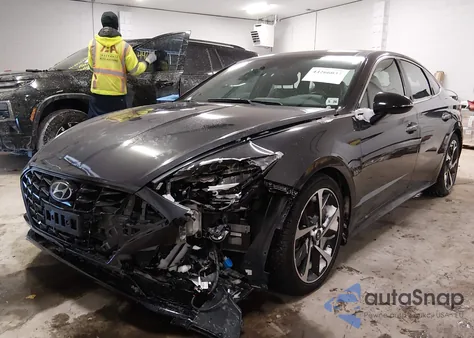 2021 Hyundai Sonata Sel Plus from USA, damaged, VIN 5NPEJ4J29MH098528